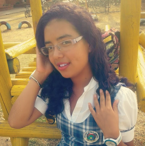 Adriana Duran Photo 34
