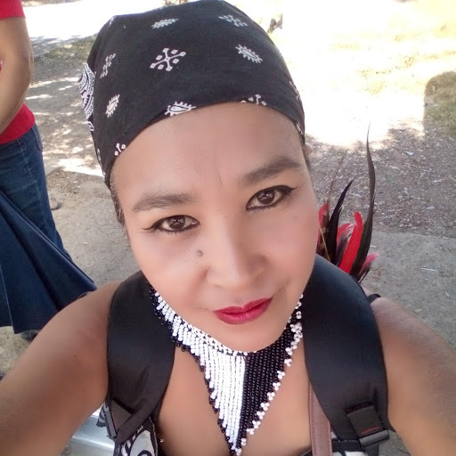 Silvia Alvarado Photo 29