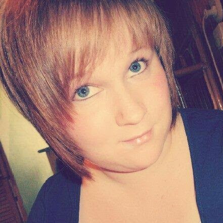Julia Grosser Photo 11