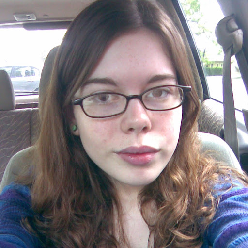 Julia Taylor Photo 10