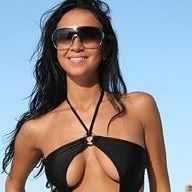Danielle Delgado Photo 15