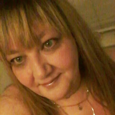 Julie Haynes Photo 19