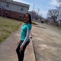 Kayla Taylor Photo 9