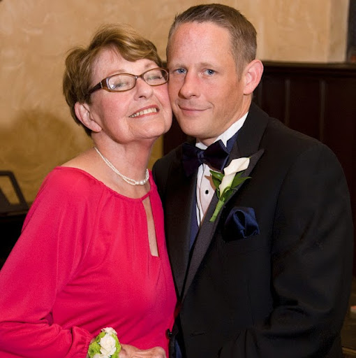Joan Williams Photo 45