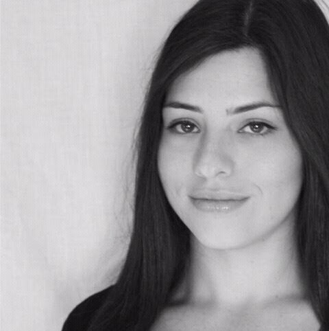 Samantha Irvine Photo 13