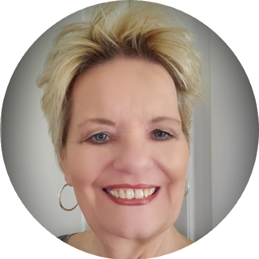 Sandra Watson Photo 38