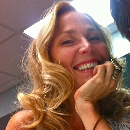 Diane Robbins Photo 39