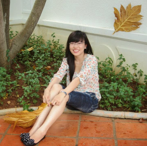 Thuy Trinh Photo 18