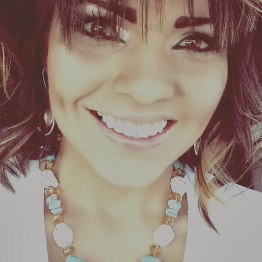 Kristin Torres Photo 6