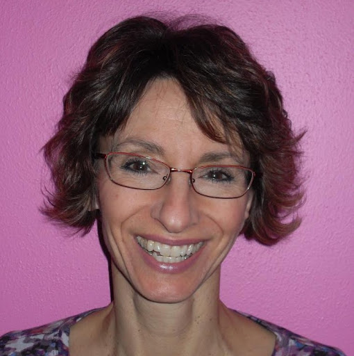 Janet Lynch Photo 40