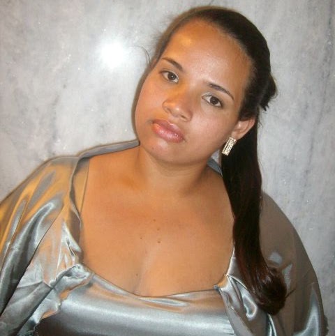 Erica Rodrigues Photo 18