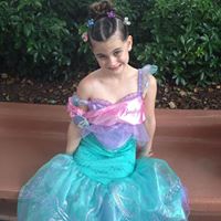 Kristie Miller Photo 14