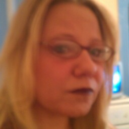 Amy Cochran Photo 24