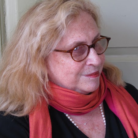 Paula Rhodes Photo 8