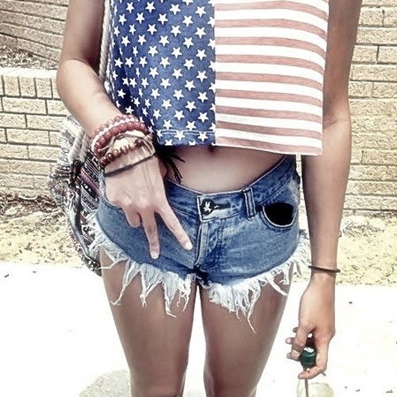 Victoria Brady Photo 16