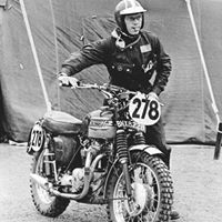 Dennis Heath Photo 23