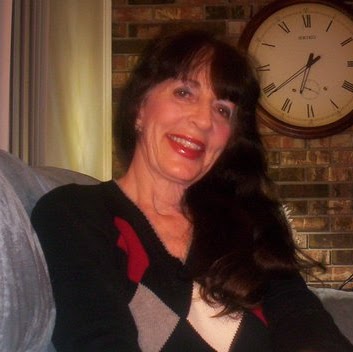 Suzanne Rowe Photo 20