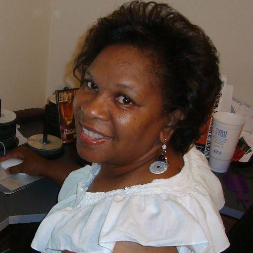 Cynthia Vaughan Photo 28