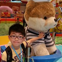Emmy Cheng Photo 6