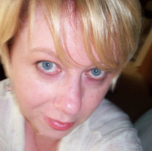 Angela Anderson Photo 39