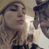 Elizabeth Pierce Photo 24