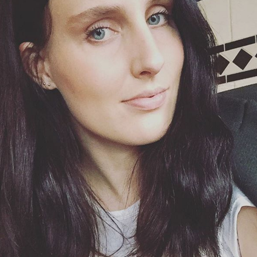 Alexandra Fleming Photo 10