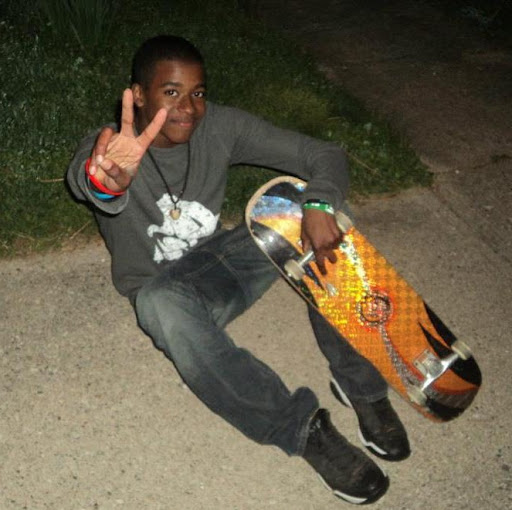 Derrick Whitlow Photo 8