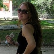 Melanie Levy Photo 16