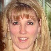Kathleen Griffin Photo 32