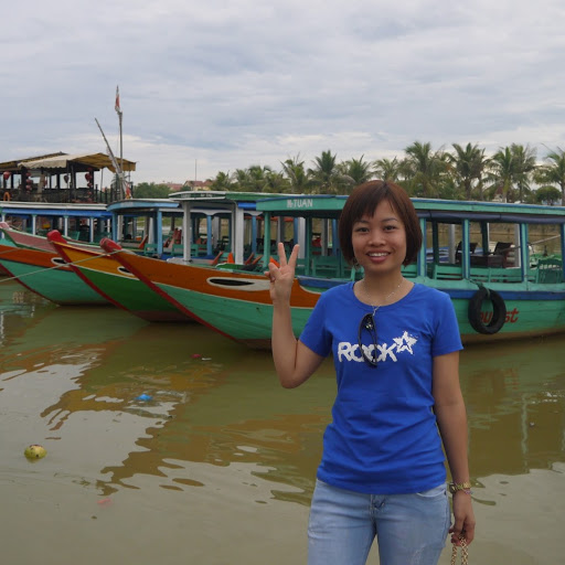 Truc Tran Photo 18
