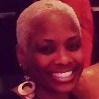 Lisa Banks Photo 19