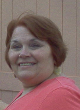 Julia Chapman Photo 30