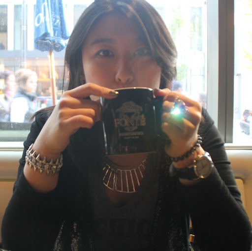 Ellen Wu Photo 24