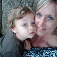 Julie Pinnell Photo 9
