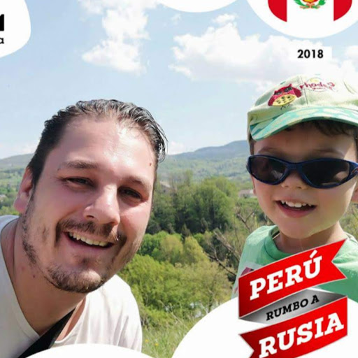 Manuel Carrillo Photo 32