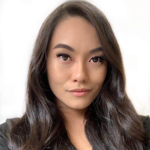 Angel Yang Photo 16
