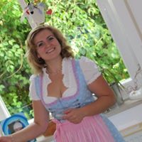 Kristina Busch Photo 16