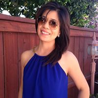 Elma Aradanas Photo 1