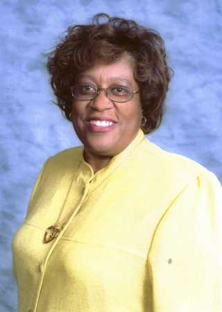 Shirley Moore Photo 29