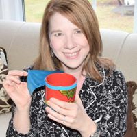 Stephanie Hilliard Photo 30