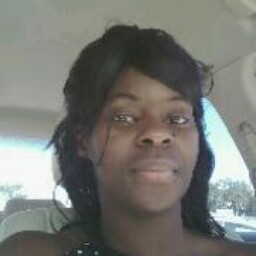 Toya Richardson Photo 7