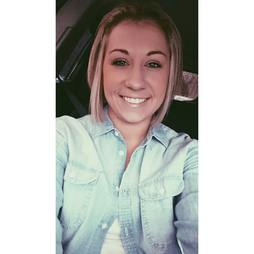 Danielle Combs Photo 20