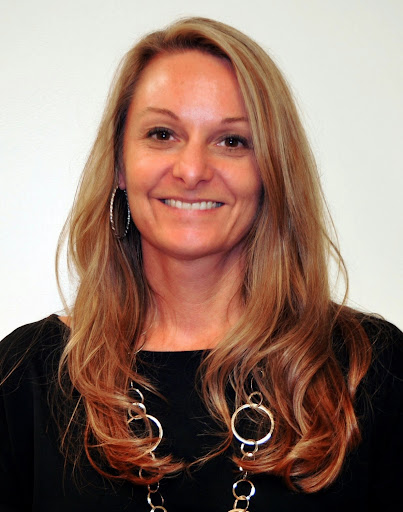 Elizabeth Hodge Photo 23