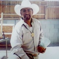 Emiliano Robles Photo 6