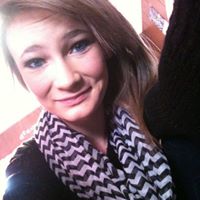 Elizabeth Newcomb Photo 15