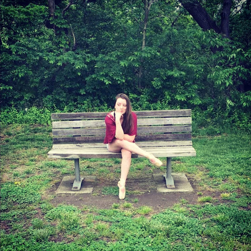 Julia Snyder Photo 16