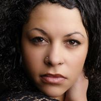 Jacqueline Howell Photo 18
