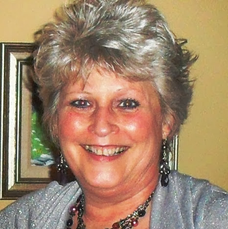 Ellen Clark Photo 27
