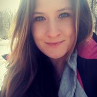 Anna Makowski Photo 10