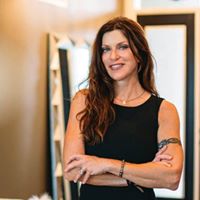 Julie Hoffman Photo 10